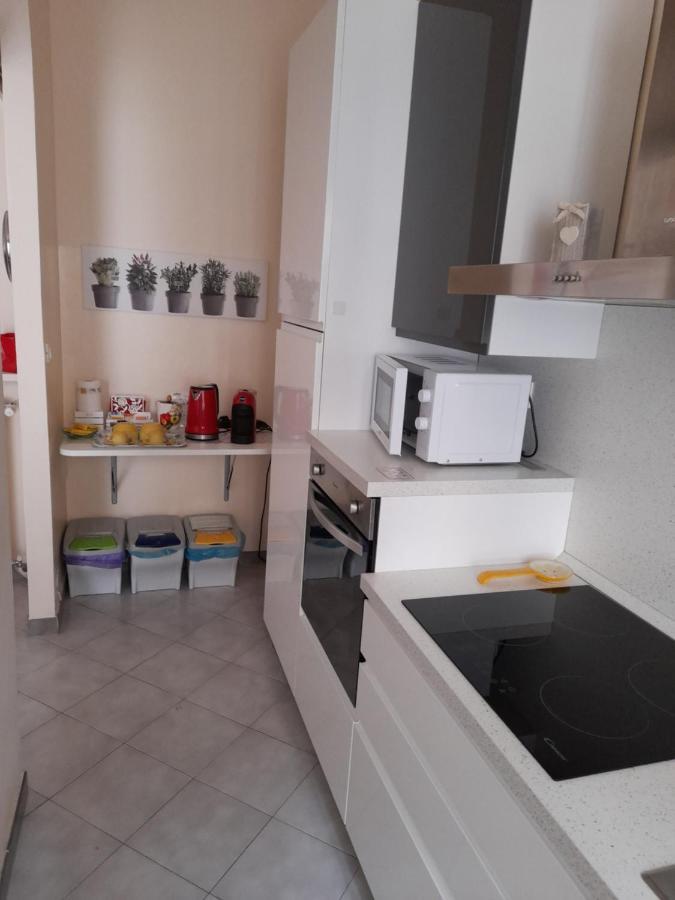 Appartamento Centrale Con Garage Asti Exterior photo